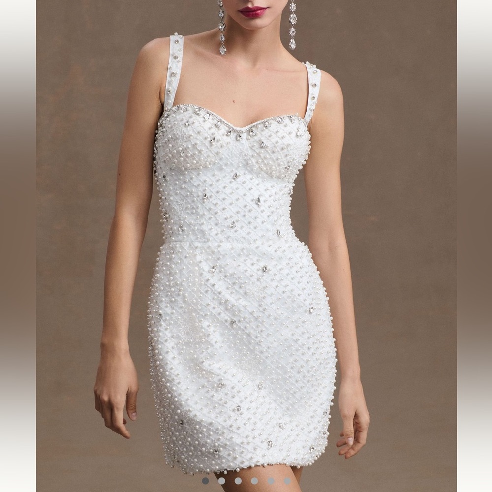 Morphine Fashion Hypnotized Pearl & Crystal
Bustier Mini Dress